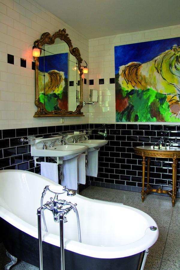 Boutique Hotel Huize Rustoord Esbeek Exterior photo